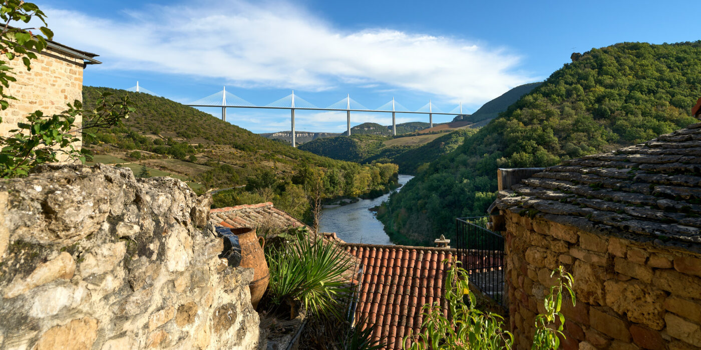 De Peyre - vue sur le viaduc de Millau